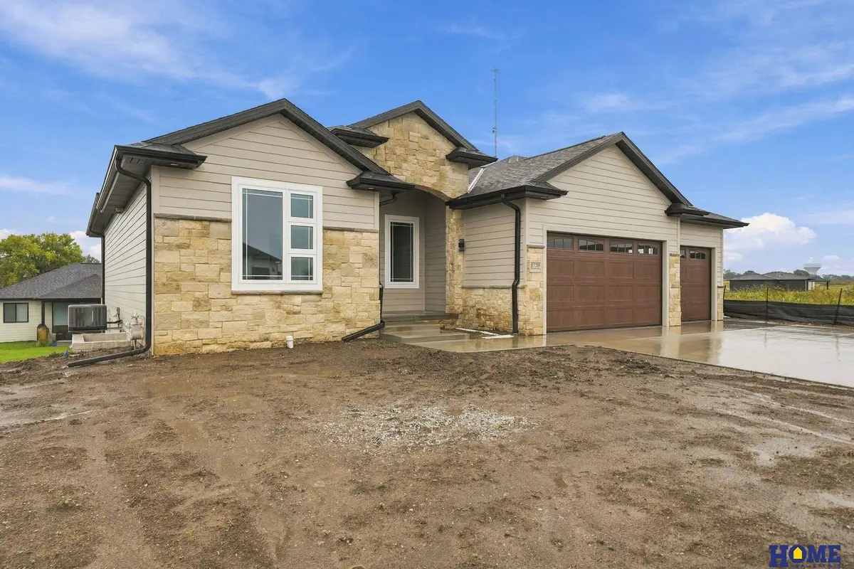 8720 Honeybee Lane, Lincoln, NE 68526 - #1