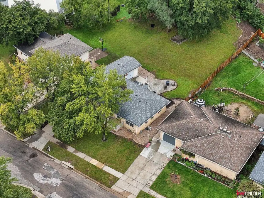 3016 Prairie Road, Lincoln, NE 68056 - #2