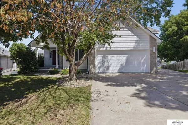 2864 Katelyn Circle, Lincoln, NE 68516