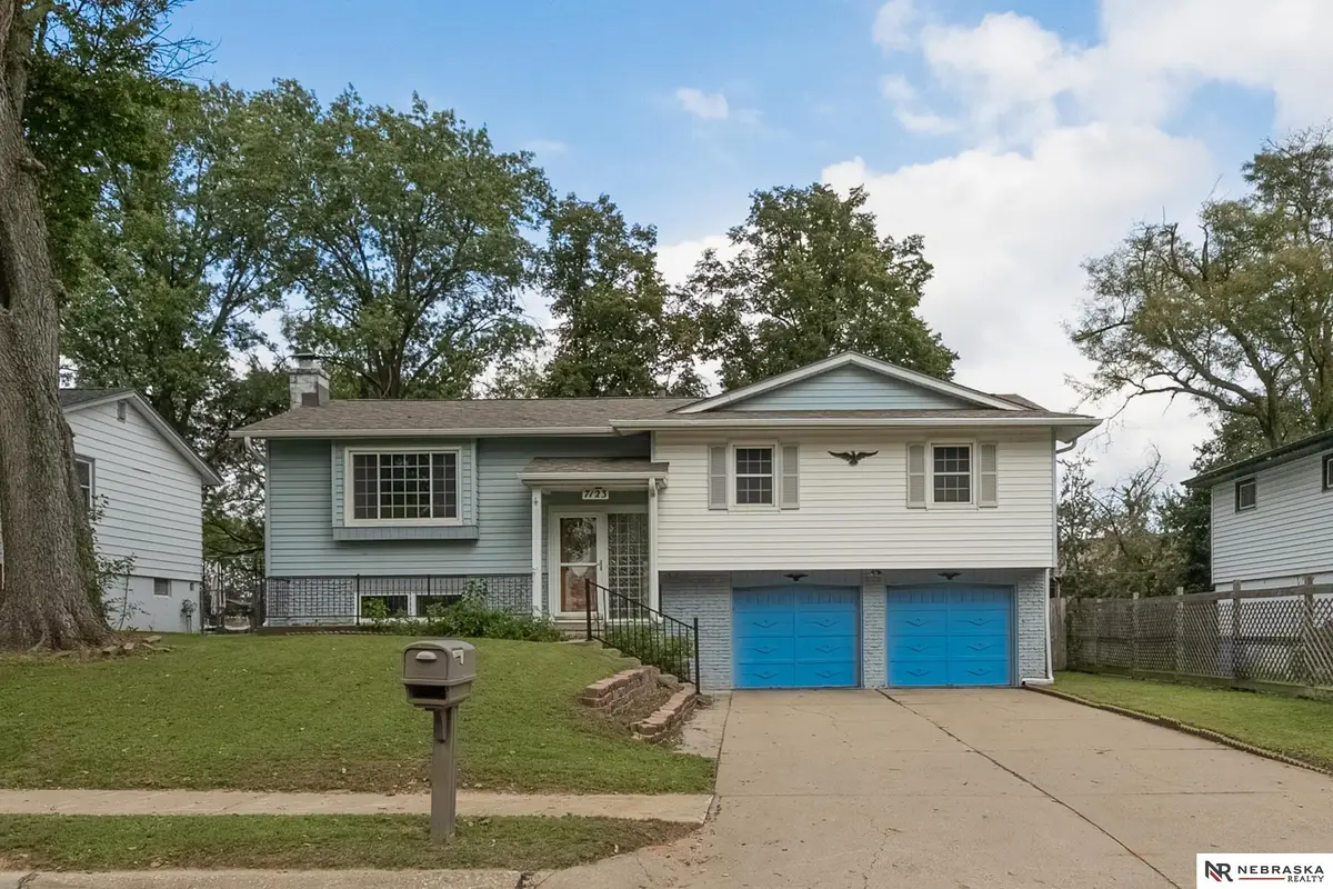 7123 Wood Lane Drive, La Vista, NE 68128 - #1