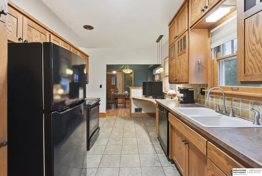 1625 Burr Street, Lincoln, NE 68502 - #3