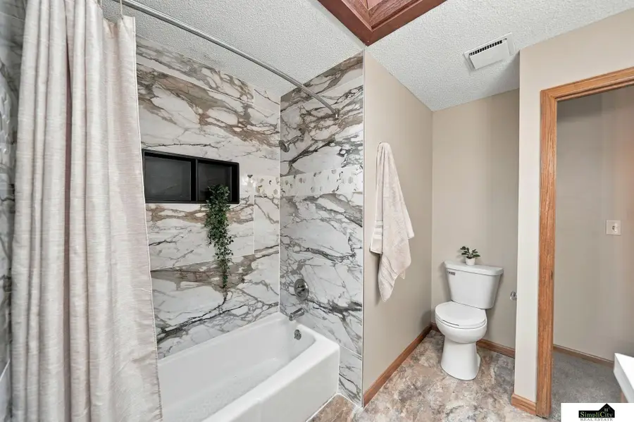 3749 S 78th Street, Lincoln, NE 68506 - #3