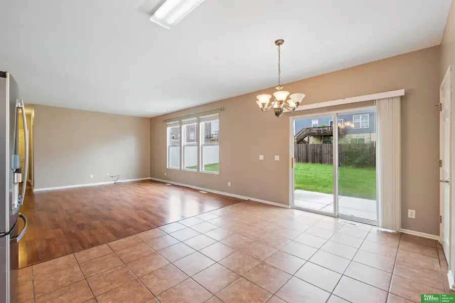 2410 S River Rock Drive, Papillion, NE 68046 - #2