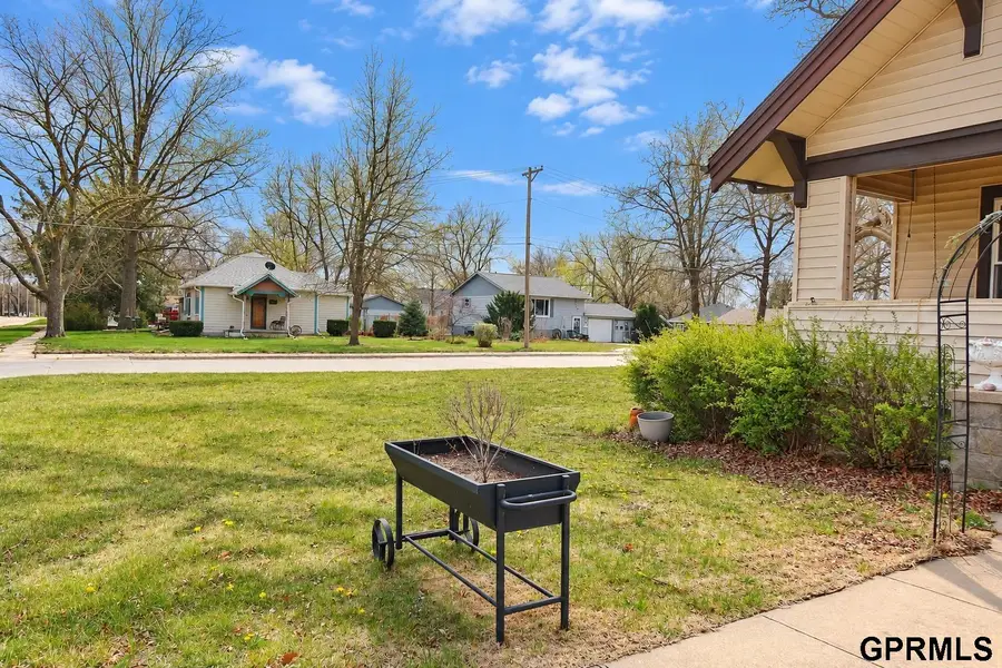 1003 N 14th Street, Beatrice, NE 68310 - #3