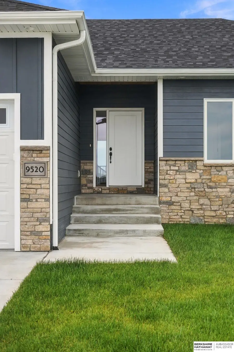 9520 Delano Drive, Lincoln, NE 68516 - #2