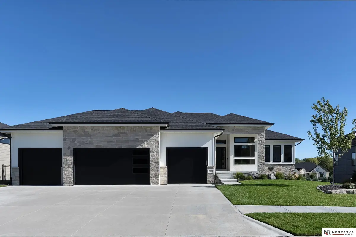 19008 Sycamore Drive, Gretna, NE 68028 - #1