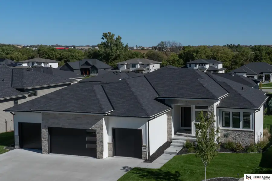 19008 Sycamore Drive, Gretna, NE 68028 - #2