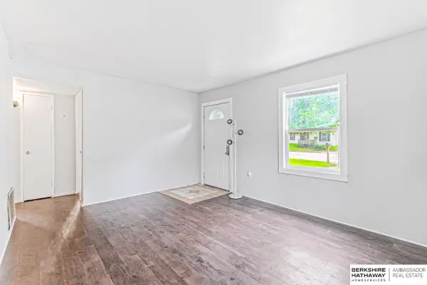 250 Schuyler Avenue, Fremont, NE 68025