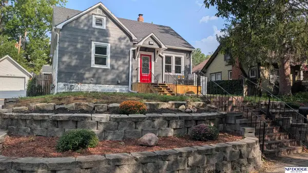 872 Elmwood Avenue, Lincoln, NE 68510