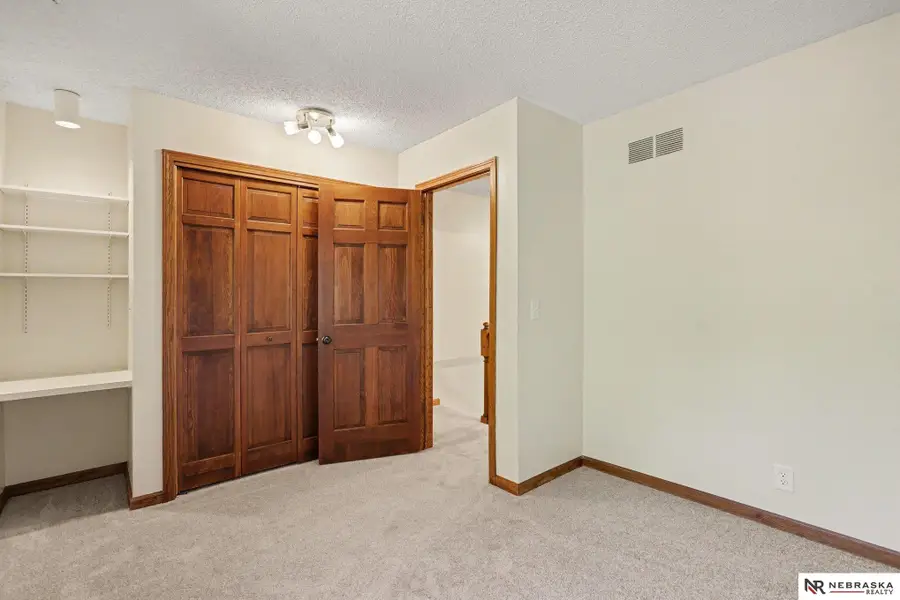 5809 Berkeley Drive #8, Lincoln, NE 68512 - #3