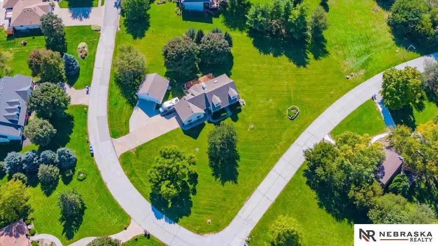 21707 Cimarron Road, Elkhorn, NE 68022 - #2