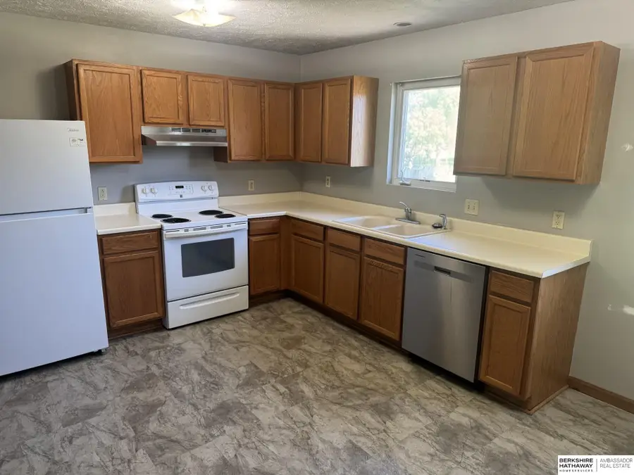 1620-1622 W Dakota Street, Fremont, NE 68025 - #2