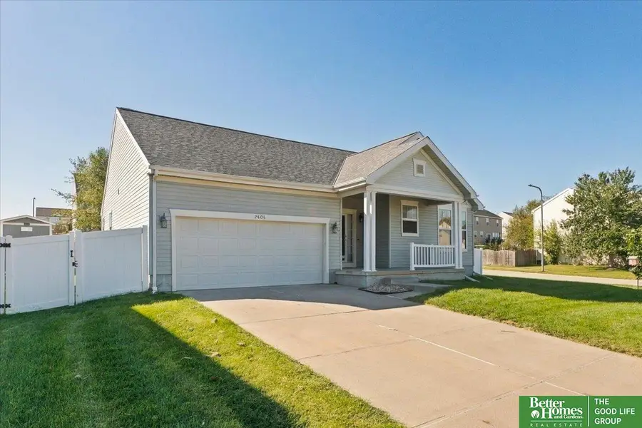2404 S Mineral Drive, Papillion, NE 68046 - #2