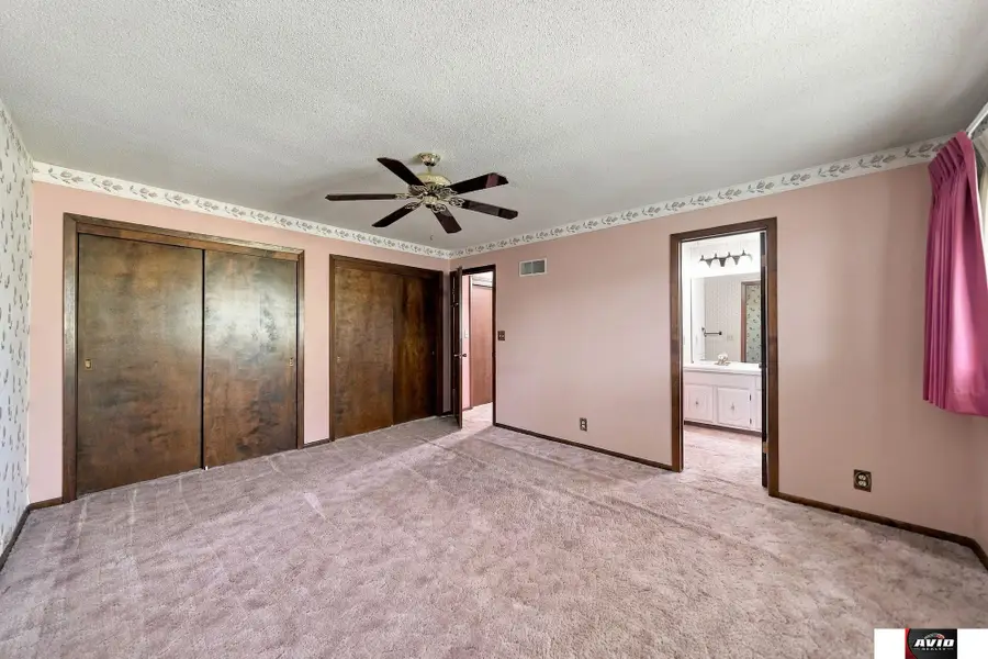 2730 SW 23 Street, Lincoln, NE 68522 - #3