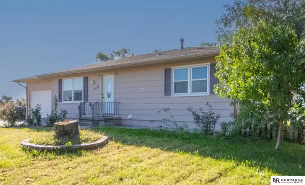 2015 E Donna Street, Fremont, NE 68025