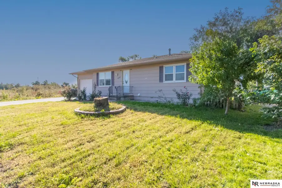 2015 E Donna Street, Fremont, NE 68025 - #2