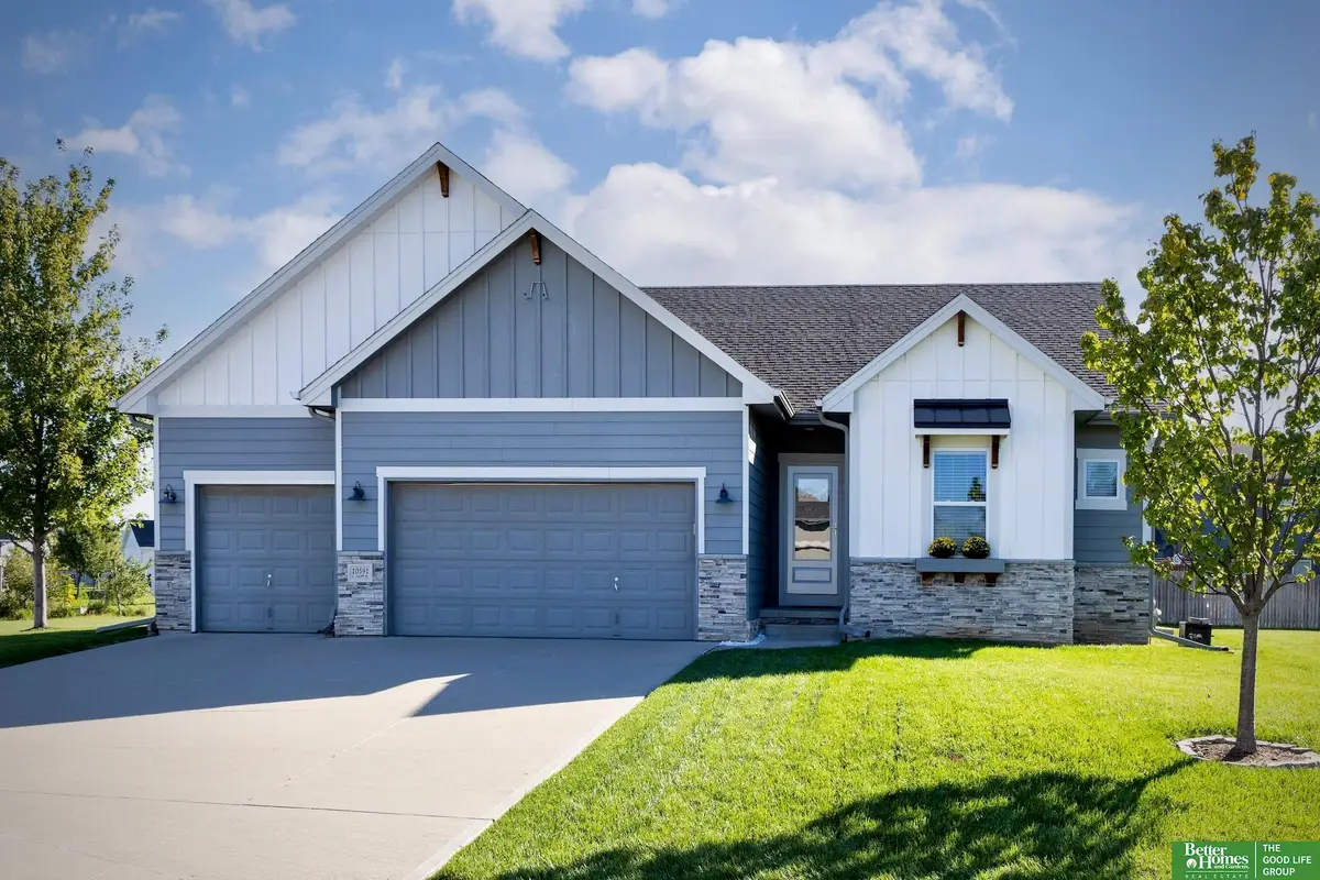10591 S 112th Street, Papillion, NE 68046 - #1