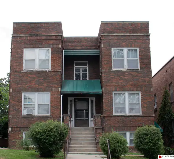608 S 32nd Avenue, Omaha, NE 68105