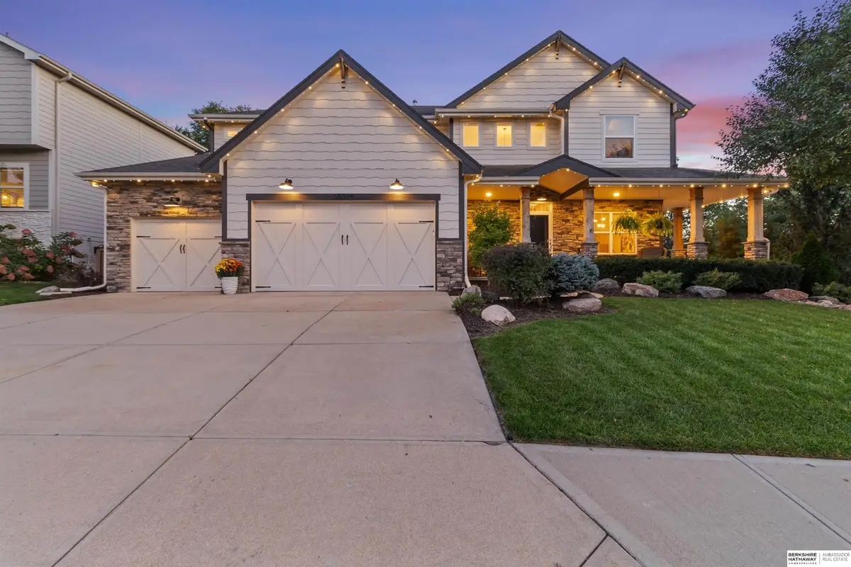 23713 Berry Street, Elkhorn, NE 68022 - #1