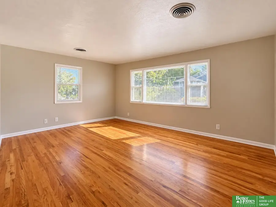 7108 N 39th Street, Omaha, NE 68112 - #2