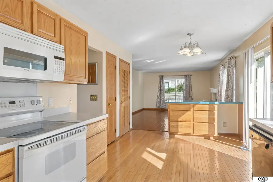 2705 Duane Avenue, Bellevue, NE 68123 - #3