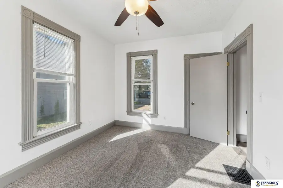 832 N L Street, Fremont, NE 68025 - #3