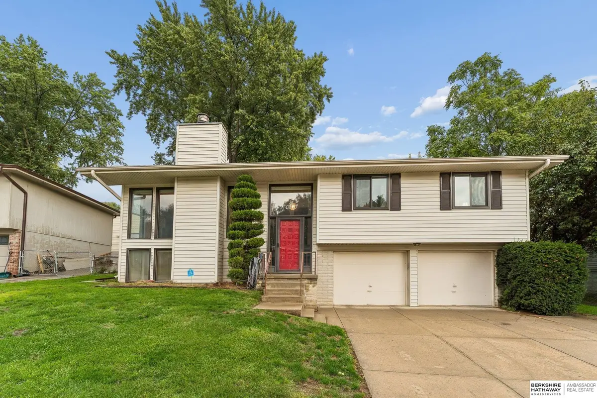304 Rushton Drive, Bellevue, NE 68005 - #1