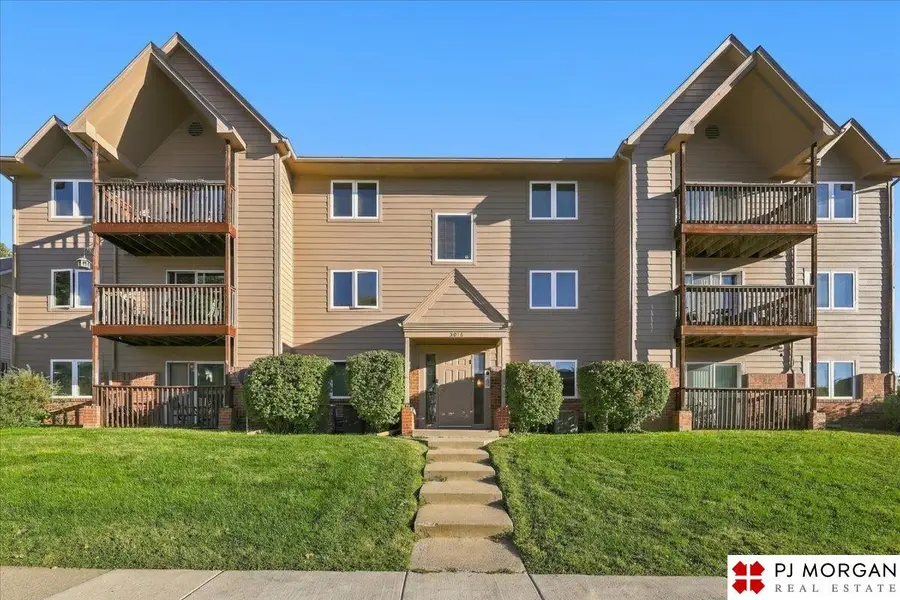 5016 California Street #9, Omaha, NE 68132 - #2