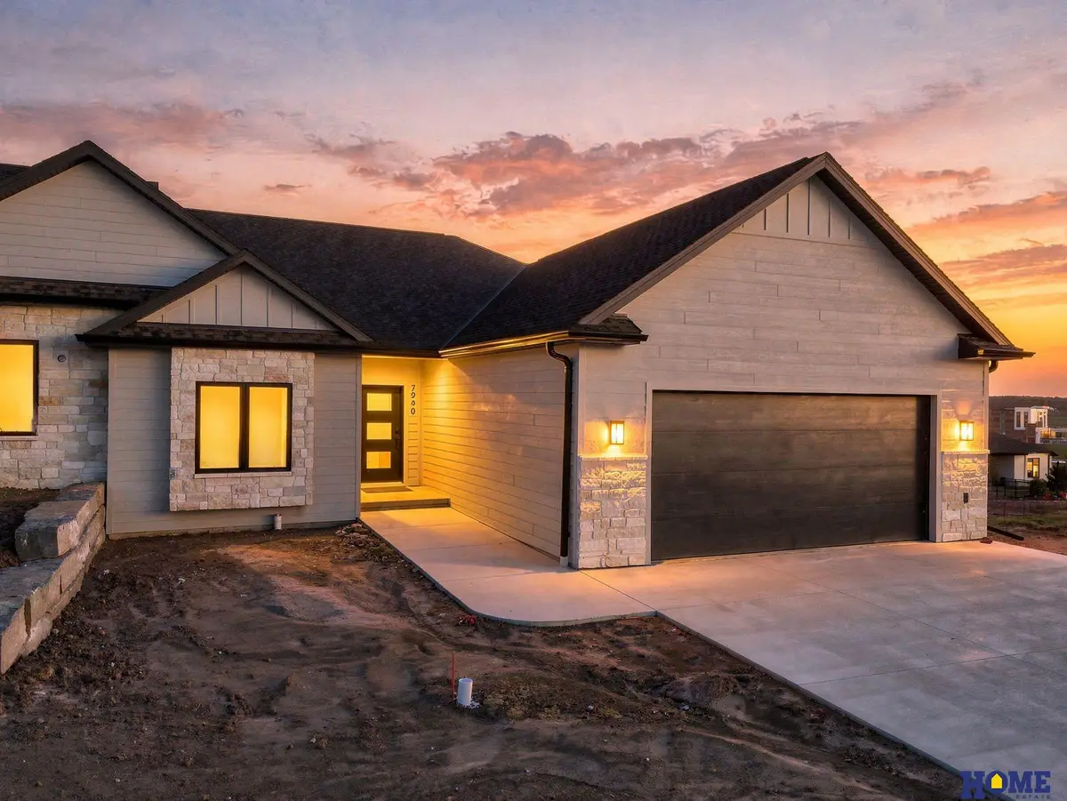 7940 S 42nd Street, Lincoln, NE 68516 - #1