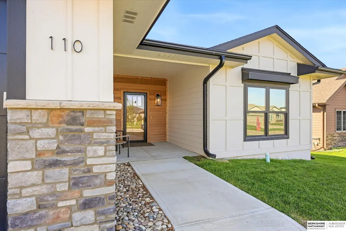 110 Firethorn Drive, Treynor, IA 51575 - #1