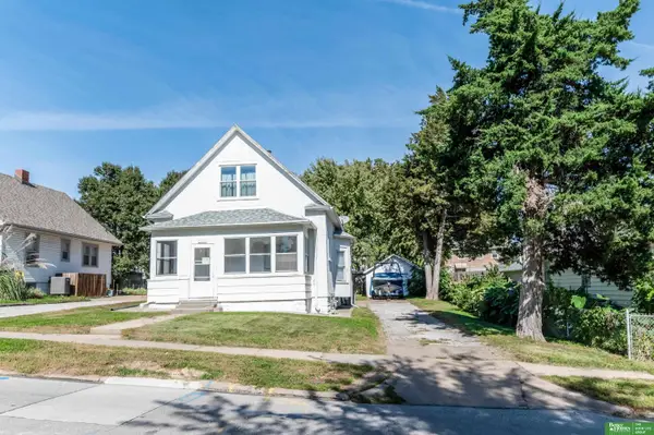 3936 Gold Street, Omaha, NE 68105