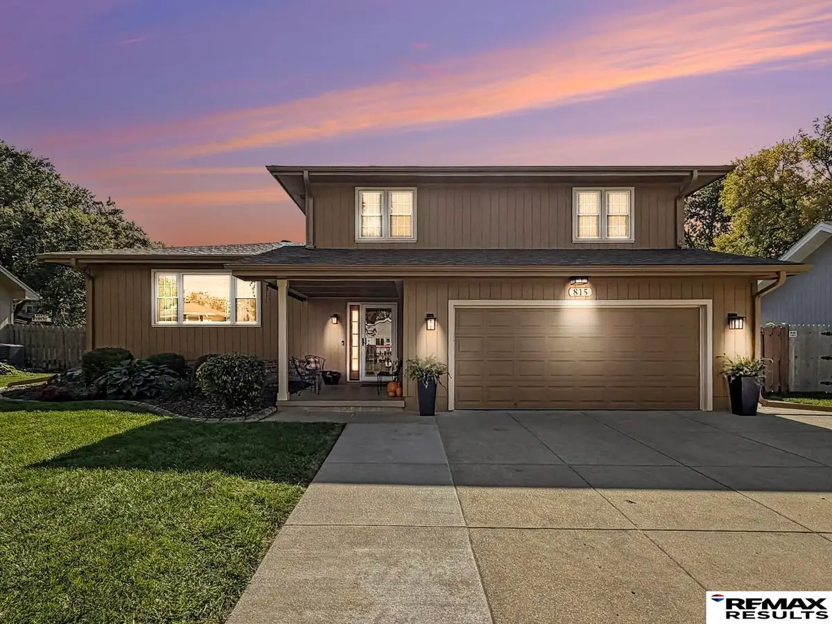 815 Gayle Street, Papillion, NE 68046 - #1