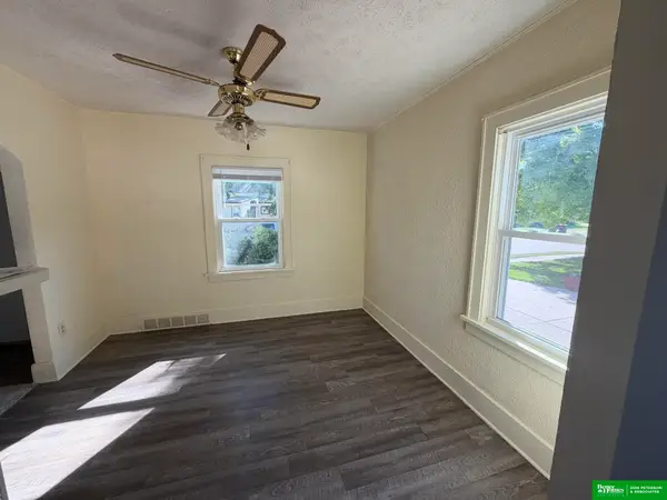 1536 E 6th Street, Fremont, NE 68025