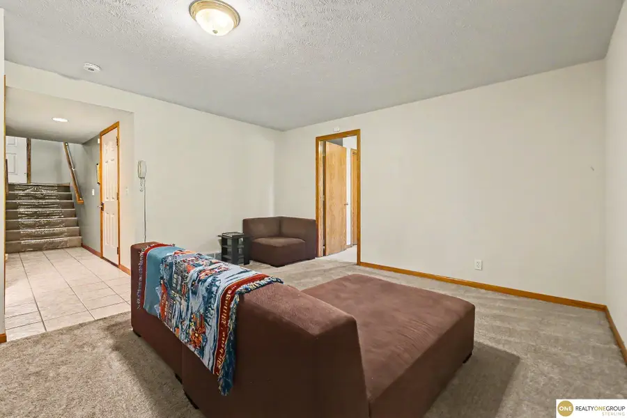 16608 Monroe Street, Omaha, NE 68135 - #2
