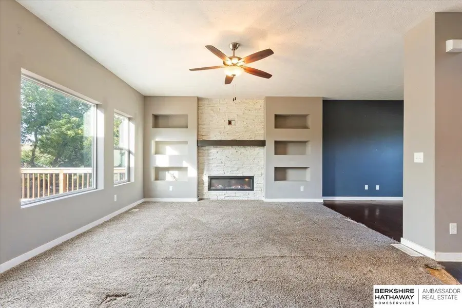 23701 Berry Street, Elkhorn, NE 68022 - #2