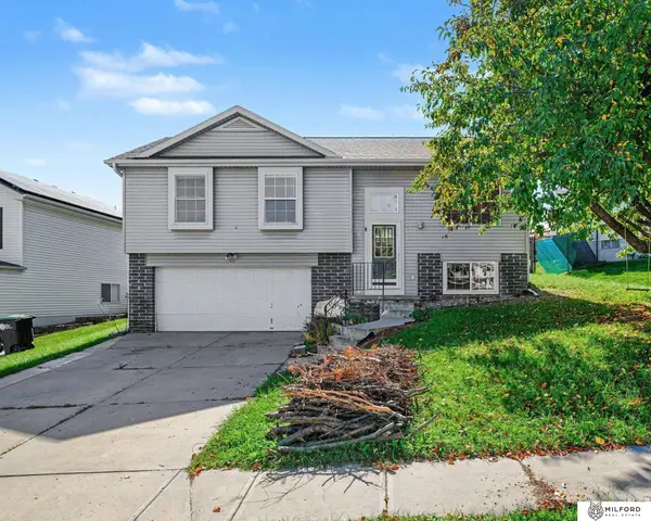 7871 Mary Street, Omaha, NE 68122