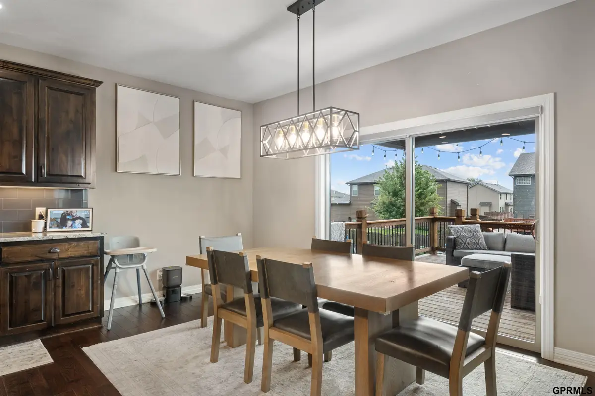 4503 Sheridan Road, Papillion, NE 68133 - #1