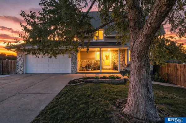 6700 Skylark Circle, Lincoln, NE 68516