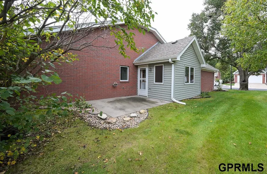 3204 Jamestown Lane, Lincoln, NE 68516 - #2