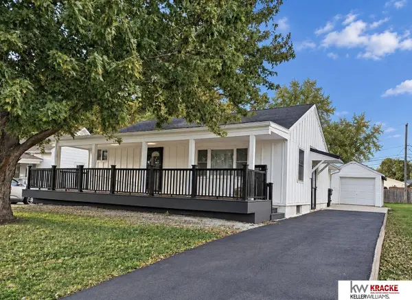 1718 E Court Street, Beatrice, NE 68310