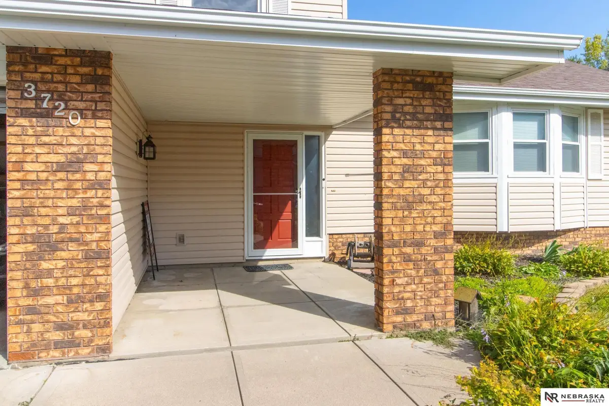 3720 Pinehill Road, Bellevue, NE 68123 - #1
