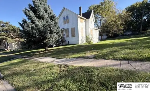 4623 Izard Street, Omaha, NE 68132