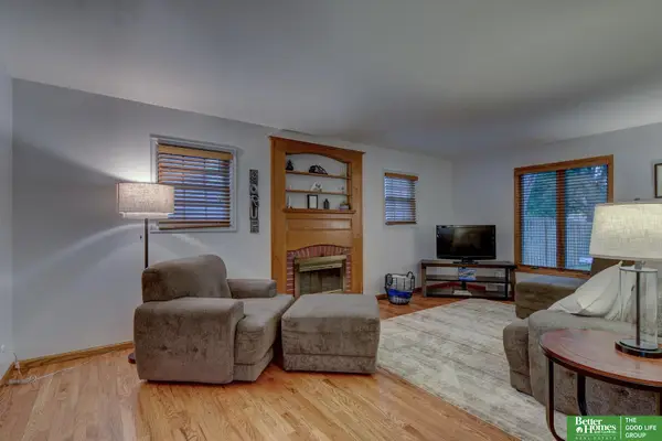 5217 Mason Street, Omaha, NE 68106