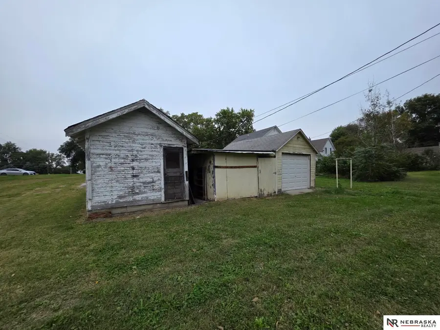 161 W 2nd Street, Wahoo, NE 68066 - #3