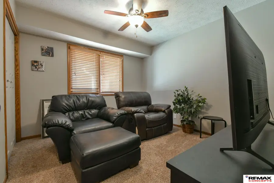 5214 English Drive, Lincoln, NE 68516 - #2