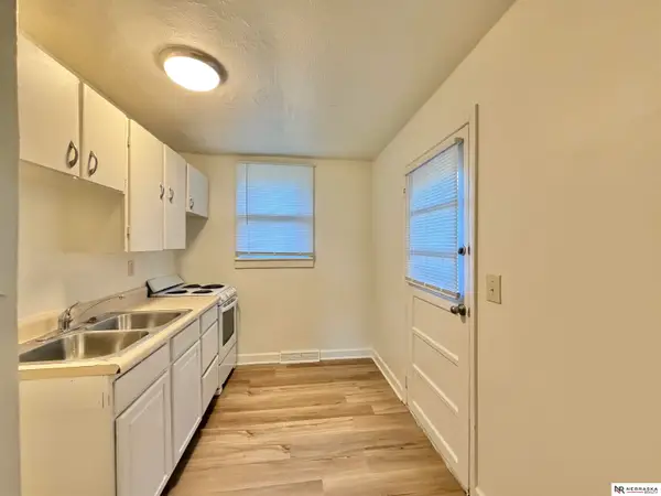 3938 Curtis Avenue, Omaha, NE 68111