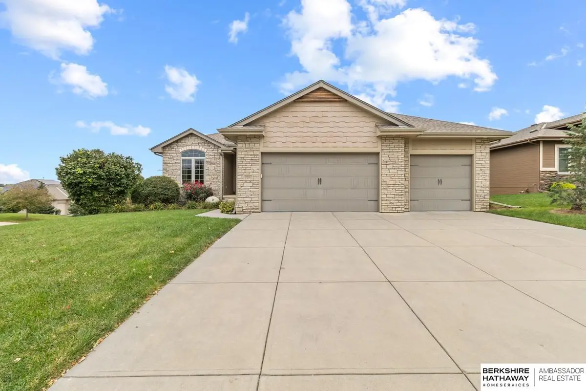 9803 S 68th Street, Papillion, NE 68133 - #1