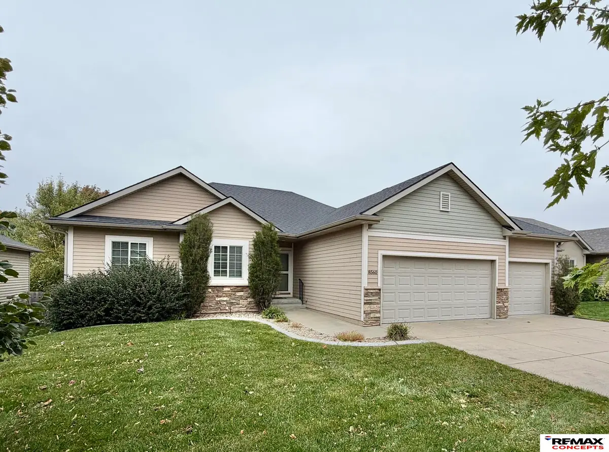 8560 Remi Court, Lincoln, NE 68526 - #1