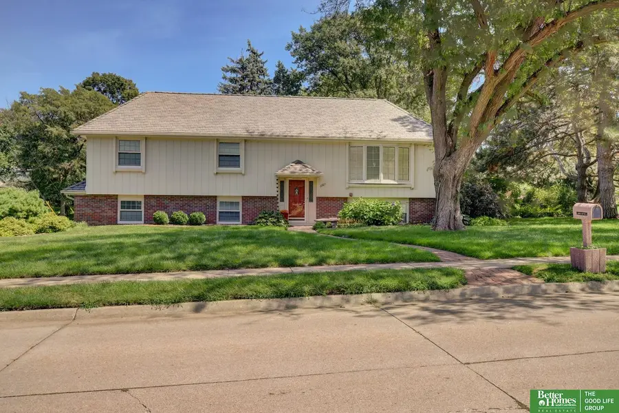 3303 S 116 Street, Omaha, NE 68144 - #2