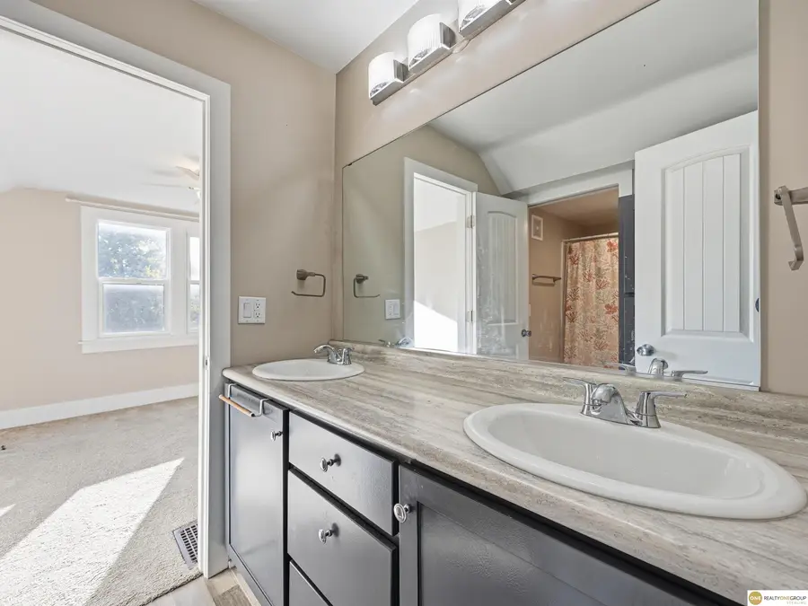 234 N Clarkson Street, Fremont, NE 68025 - #3
